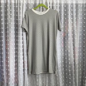 T-shirt dress
